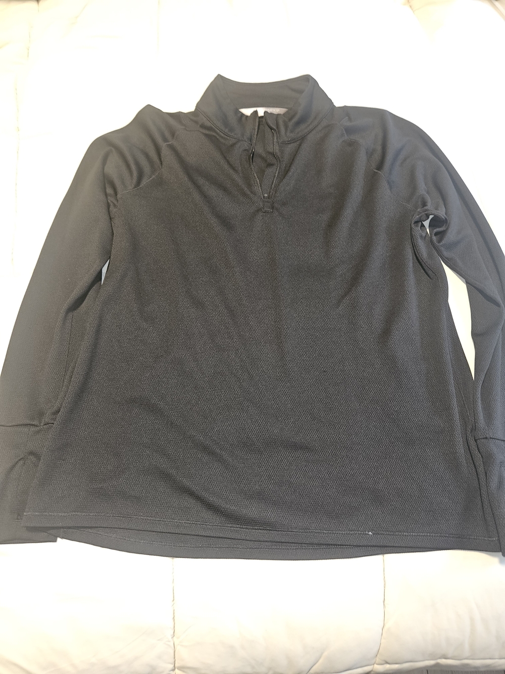 Tuff Athletics Black Women's Zip-Up Pullover Sweater
